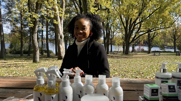 Produit Capillaire Soin Cheveux Noire Afrique Crepu Texture